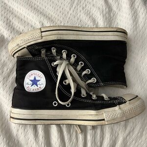 Black converse
